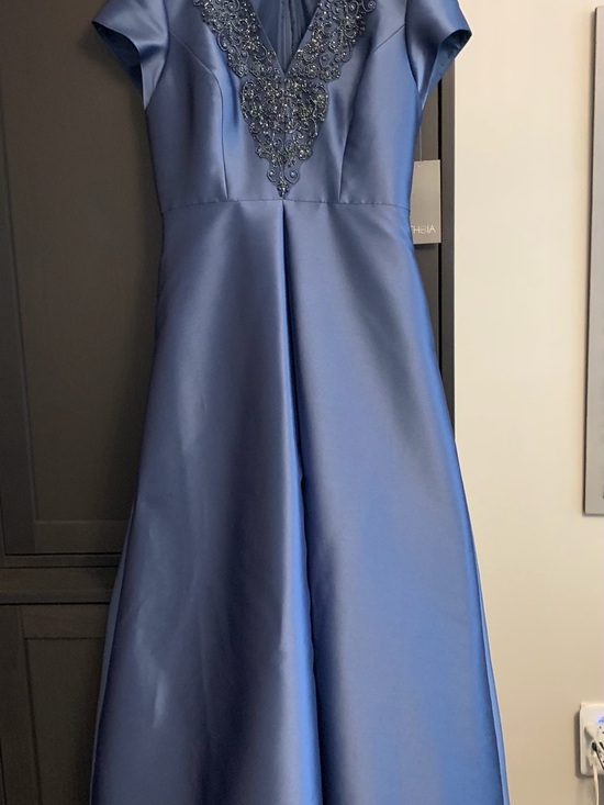 Theia Dresses & Skirts - Theia Blue Sequinned Cocktail Dress